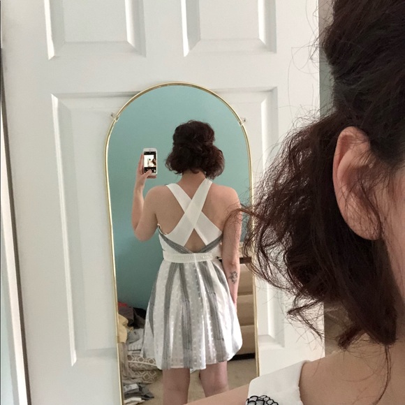 🏷️ adelyn rae white polka dot dress with black embroidery & criss cross back - Picture 7 of 12